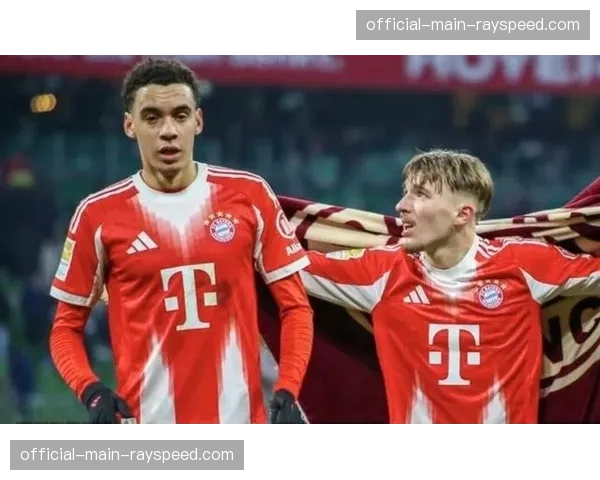 独家专访穆西亚拉：谈论在拜仁的成长、场上位置选择与德国队队长袖标